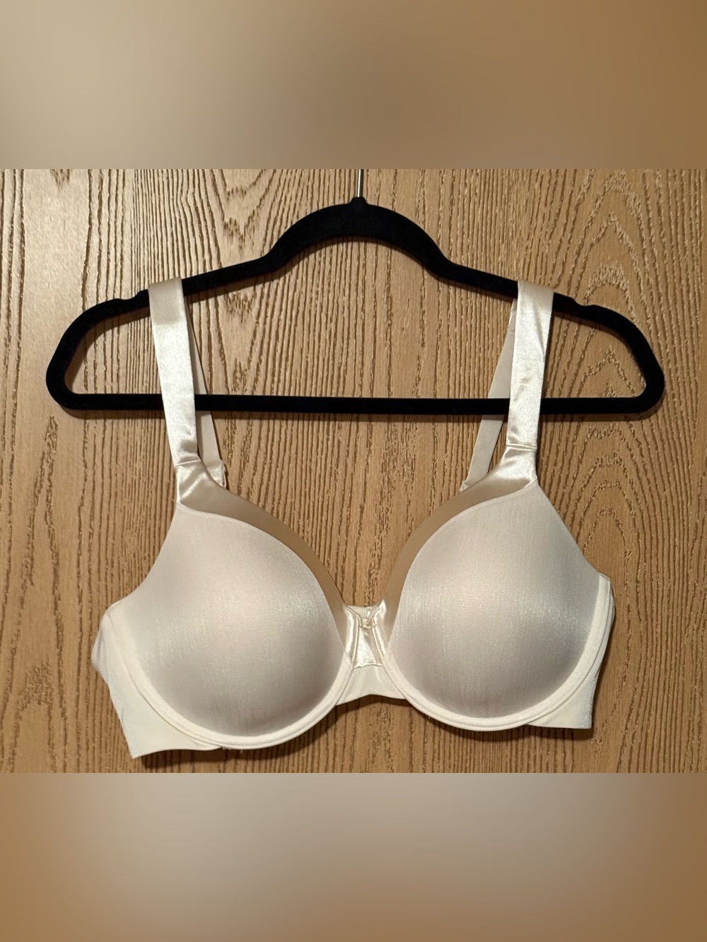 Vanity Fair Ivory Satin T-Shirt Bra